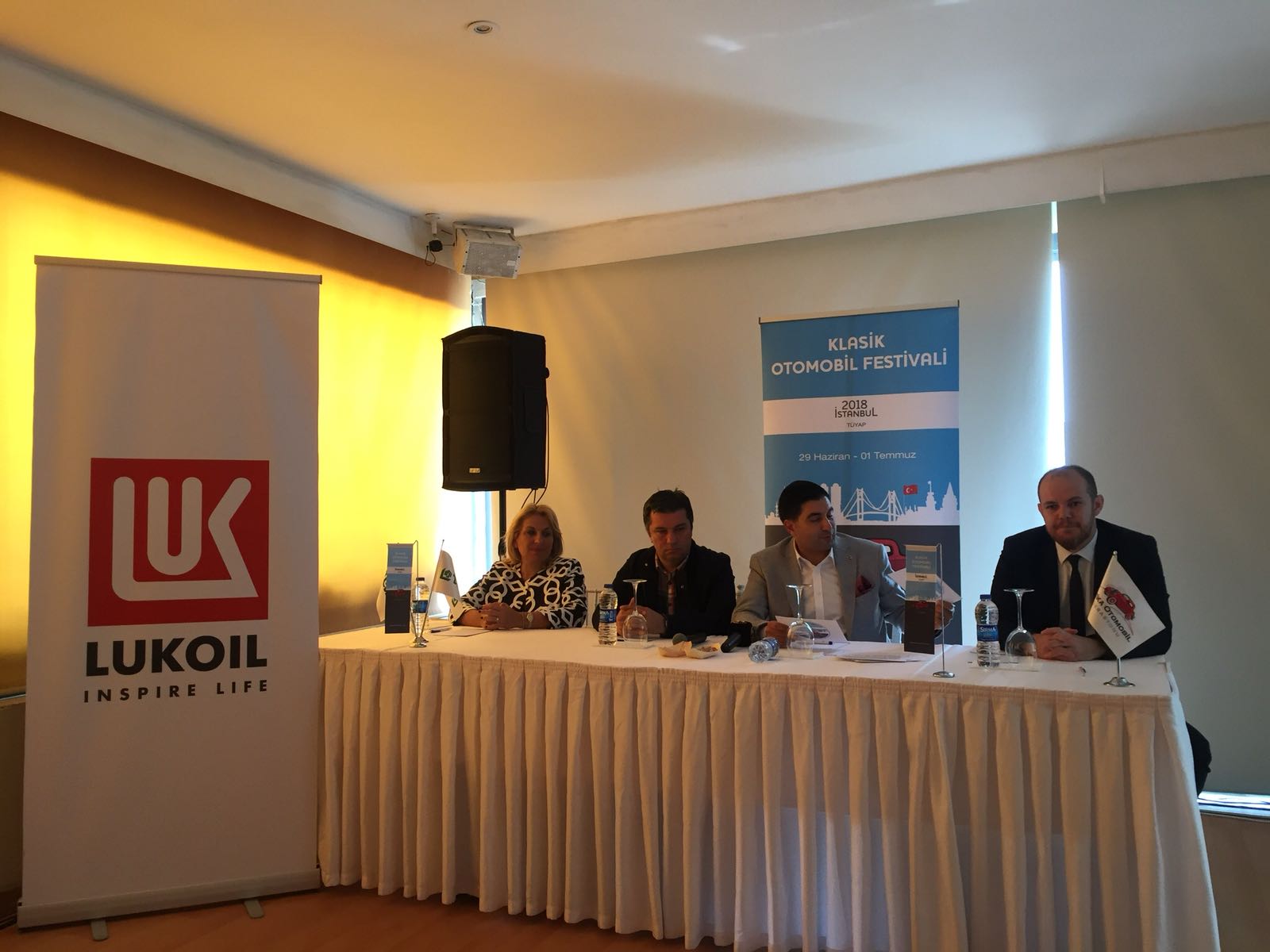 LUKOIL Klasik Otomobil Festivaline sponsor oldu