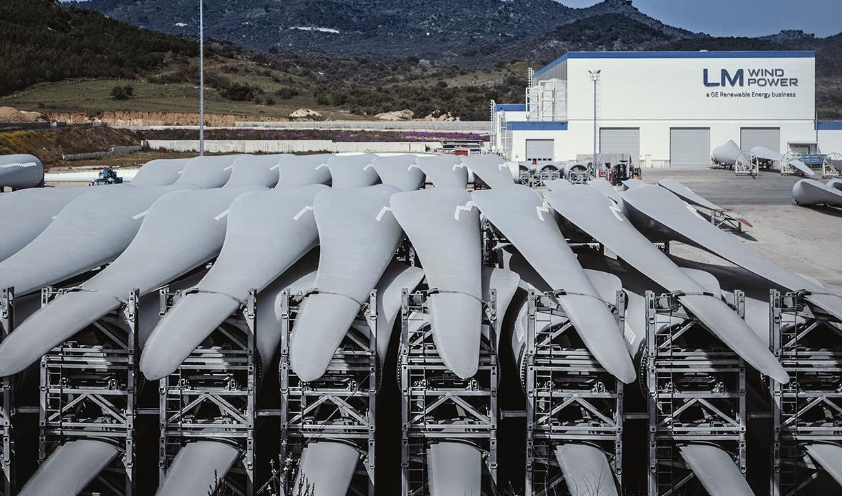 GE Yenilenebilir Enerji’nin Bergama’daki tesisinde 1111’inci türbin kanadı üretildi