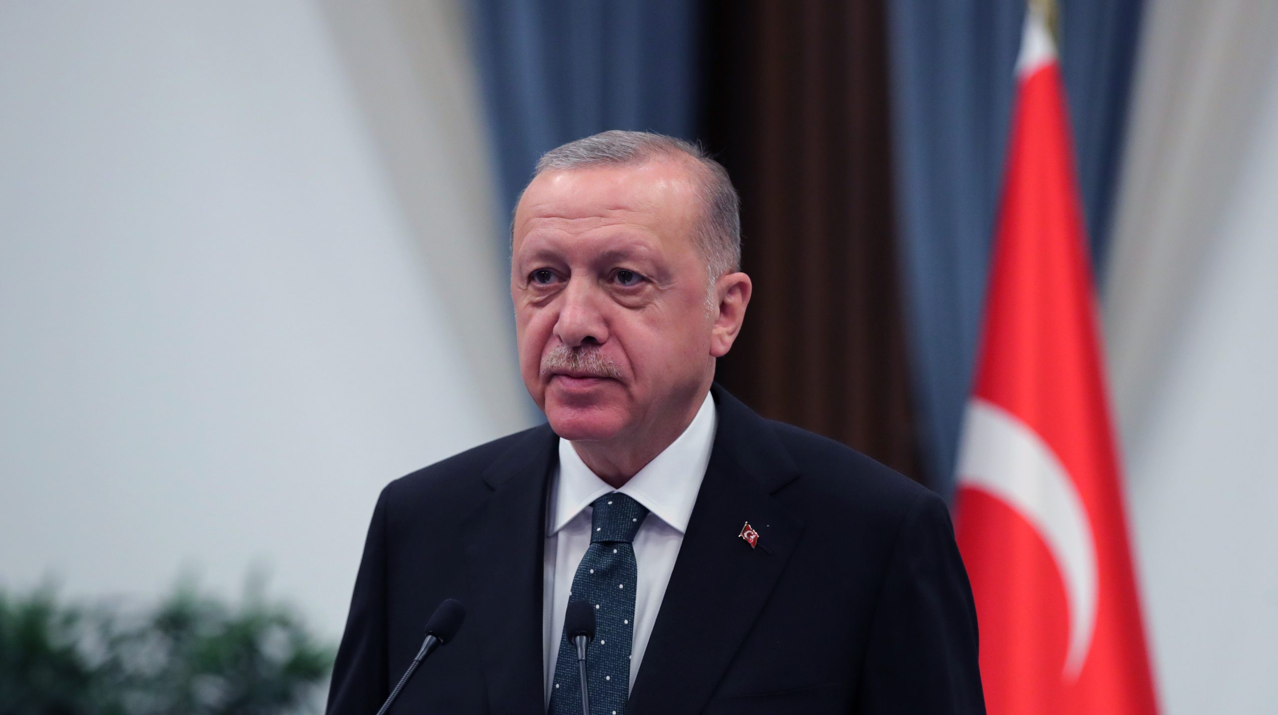 Cumhurbaşkanı Erdoğan: “50,4 milyon liralık ilave kaynakla 20 bin aileyi daha elektrik desteği kapsamına alıyoruz”