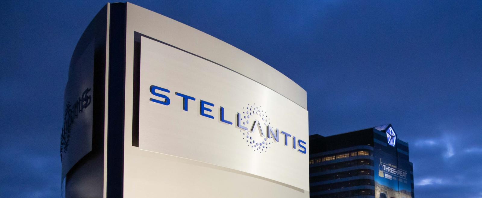 Stellantis elektrikli araç üretimi için 30 milyar avronun üzerinde yatırım yapacak