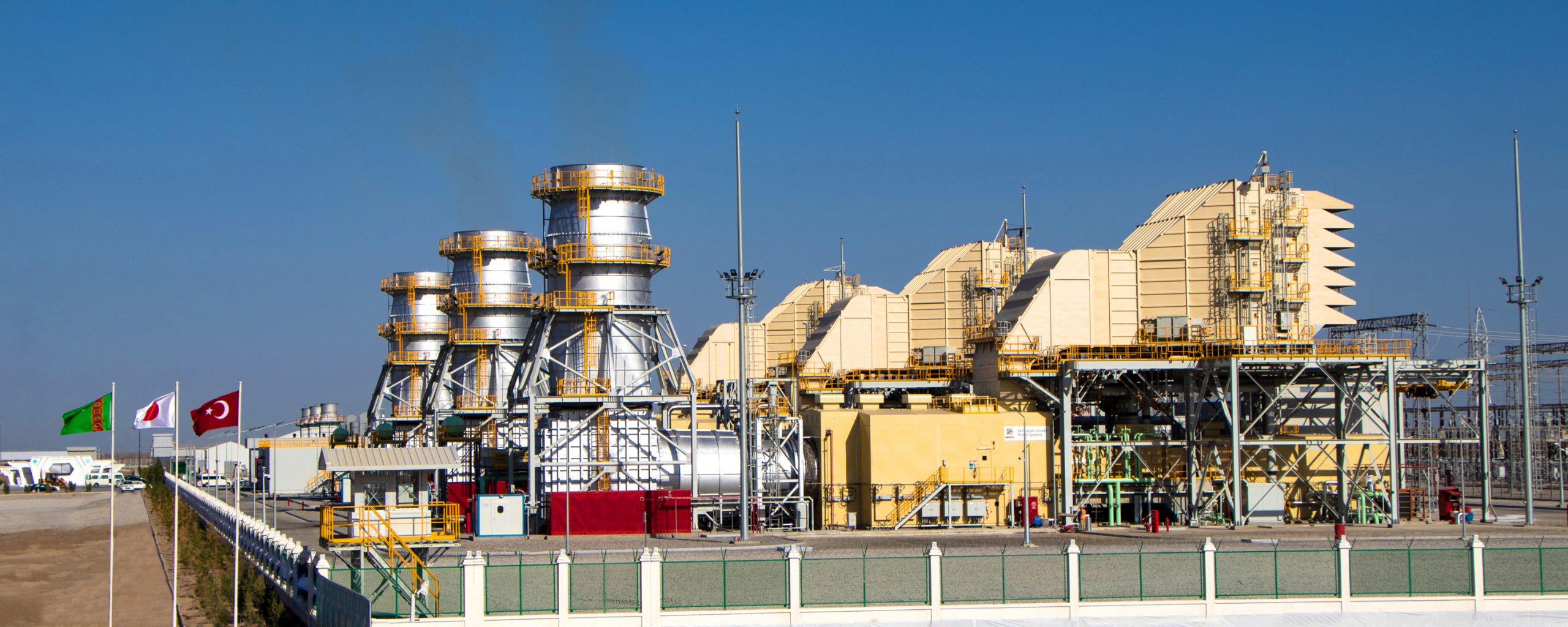 Rönesans, Türkmenistan’da inşa ettiği enerji santralini  pandemiye rağmen erken tamamladı