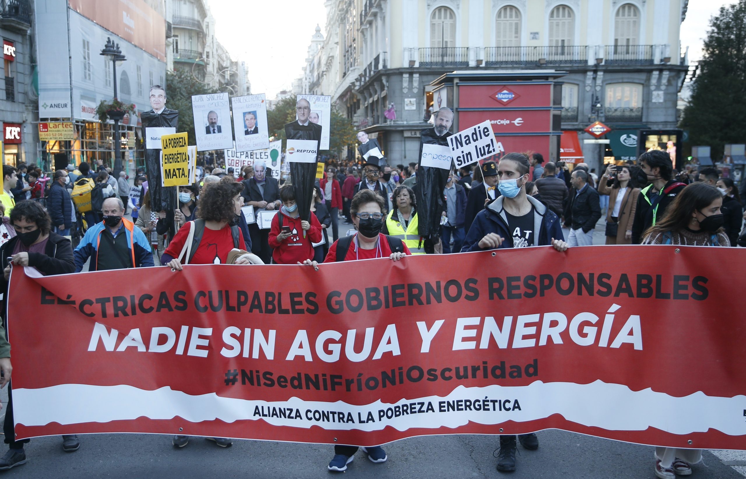 İspanya’da enerji fiyatlarındaki artışlar ilk kez protesto edildi