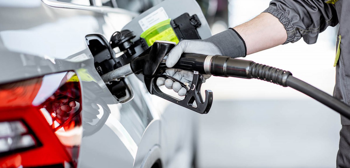AB, yeni benzinli ve dizel otomobilleri 2035’te yasaklıyor