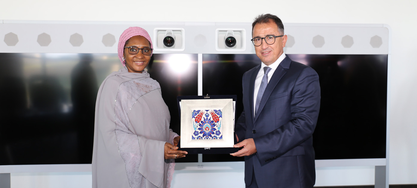 EPİAŞ ile Nijerya Elektrik Ticareti Şirketi NBET arasında iş birliği anlaşması imzalandı
