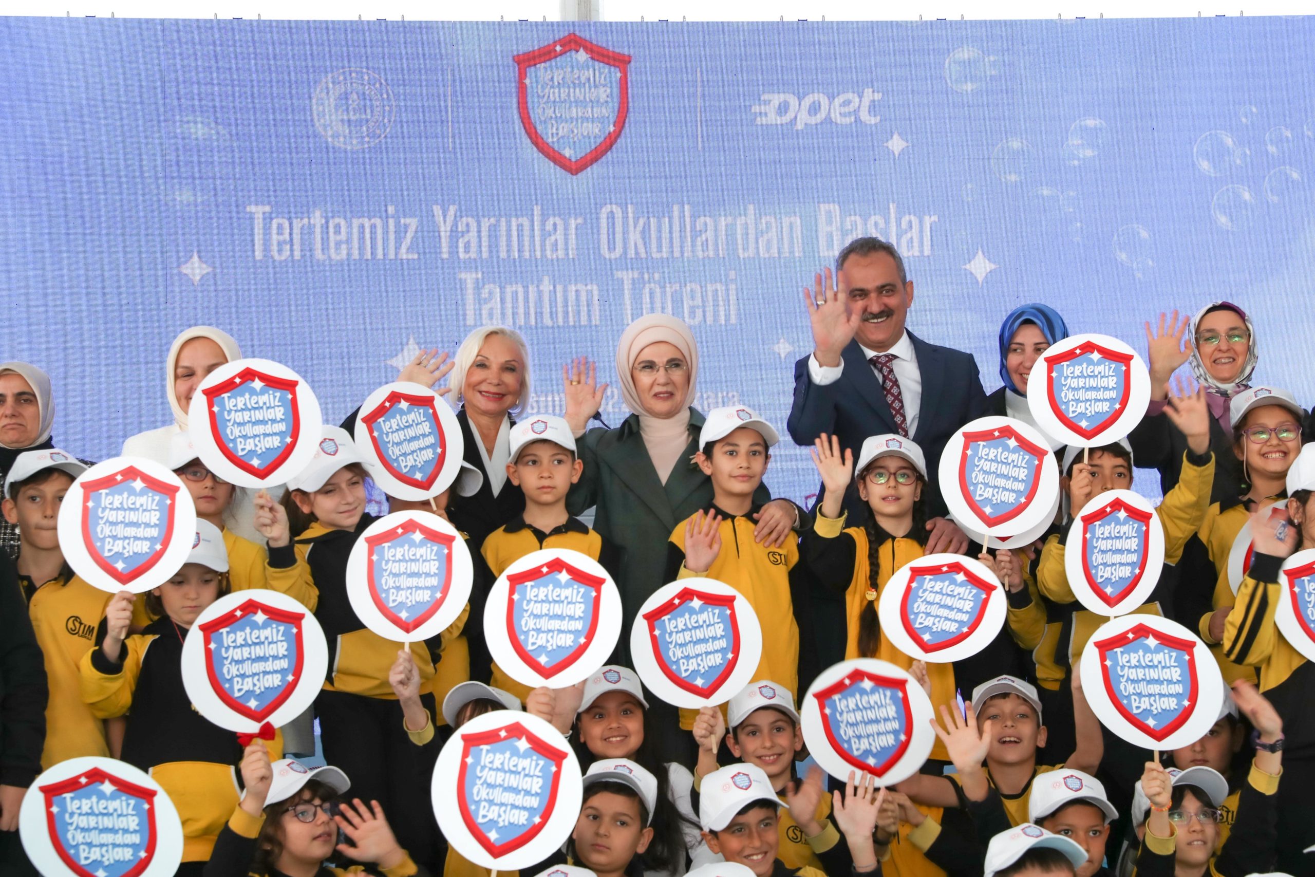 Tüm Türkiye’de 77 bin okulda ‘Tertemiz Yarınlar Okullardan Başlıyor’