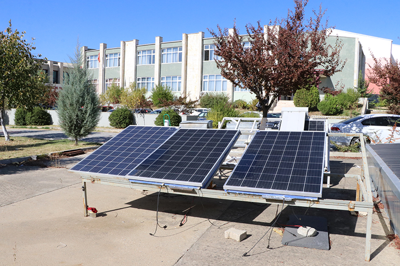 Fotovoltaik Panel Verimini Artırmak İçin Temizleme Cihazı Üretildi -  Turkchem