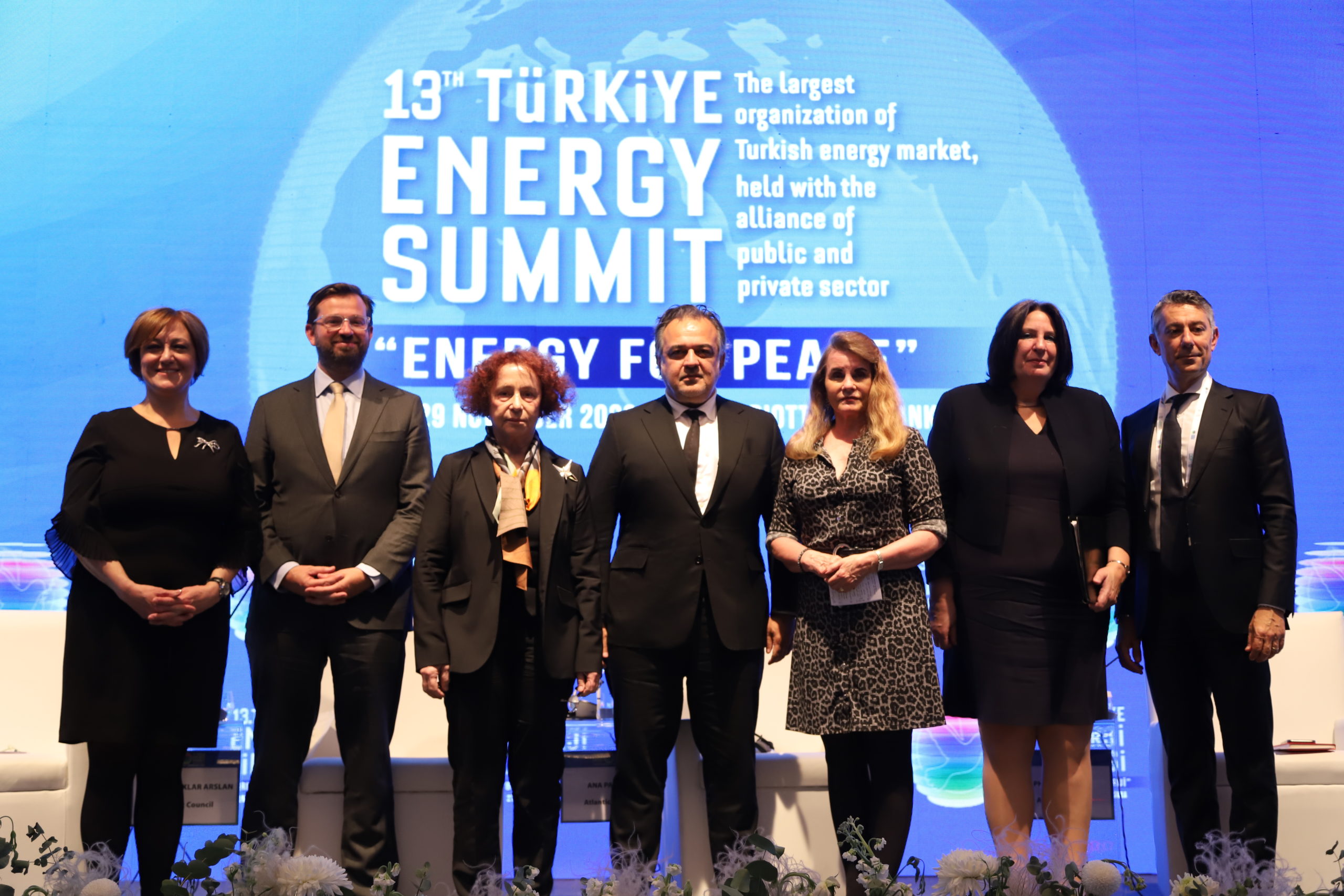‘Türkiye, enerjide kendine yeterlilikten öteye geçerek bir hub oluşturuyor’