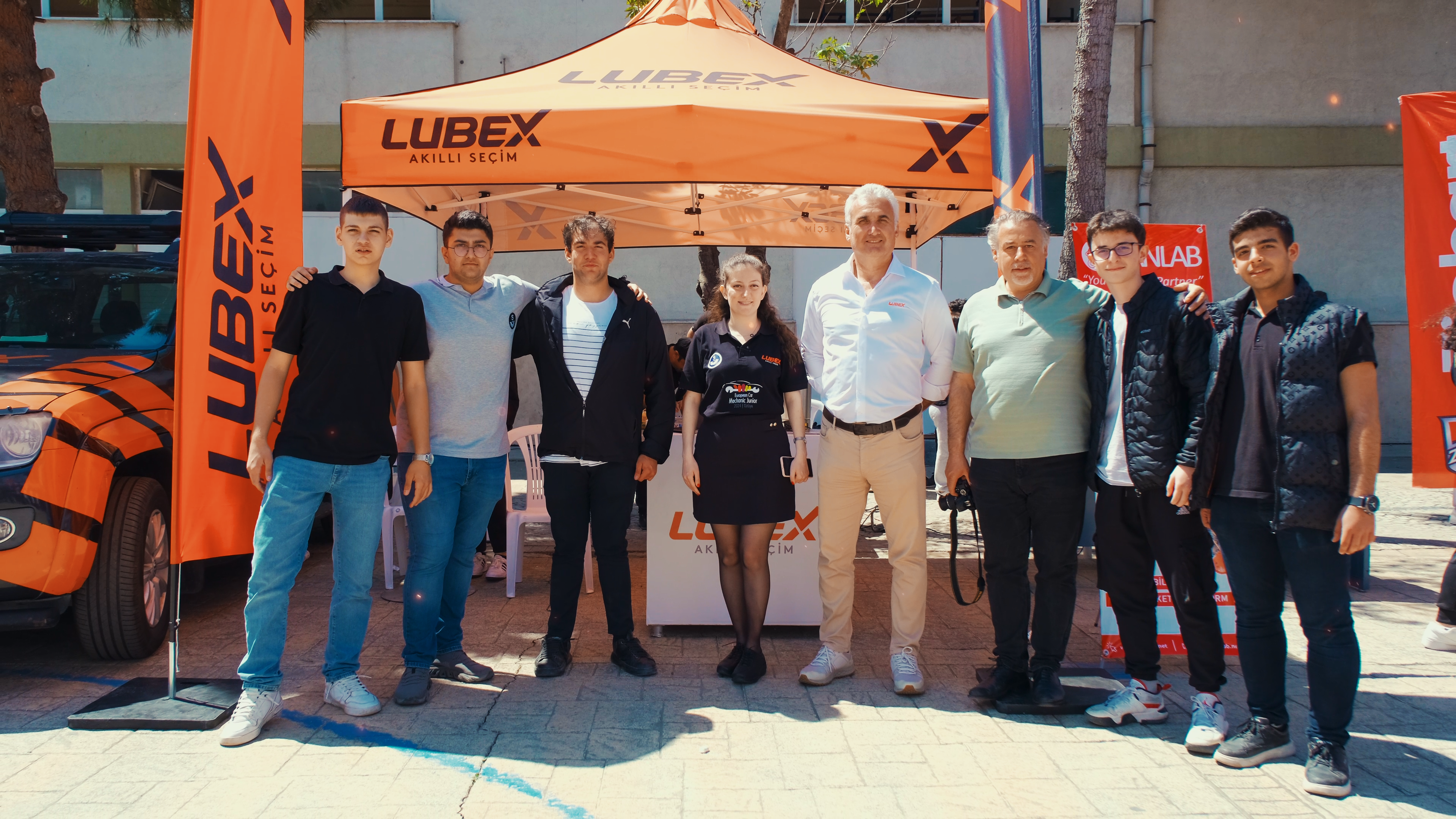 Lubex, Uluslararası Car Mechanic Junior Europe Yarışması’nda Türkiye ekibine sponsor oldu