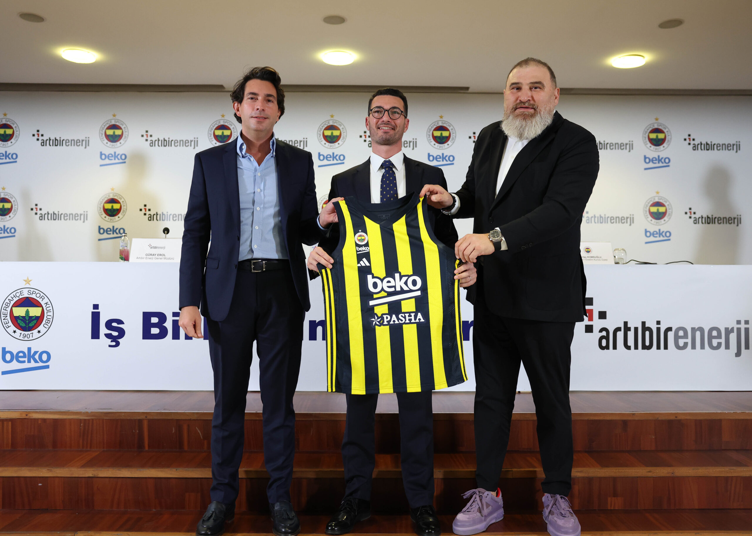 Artıbir Enerji Fenerbahçe Beko’ya sponsor oldu