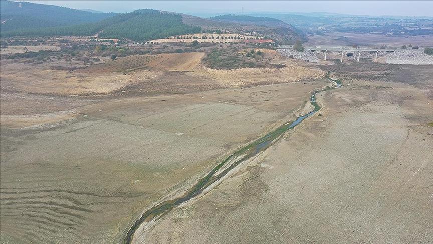 Balıkesir’in içme suyu ihtiyacını karşılayan baraj kuraklık ikazı veriyor