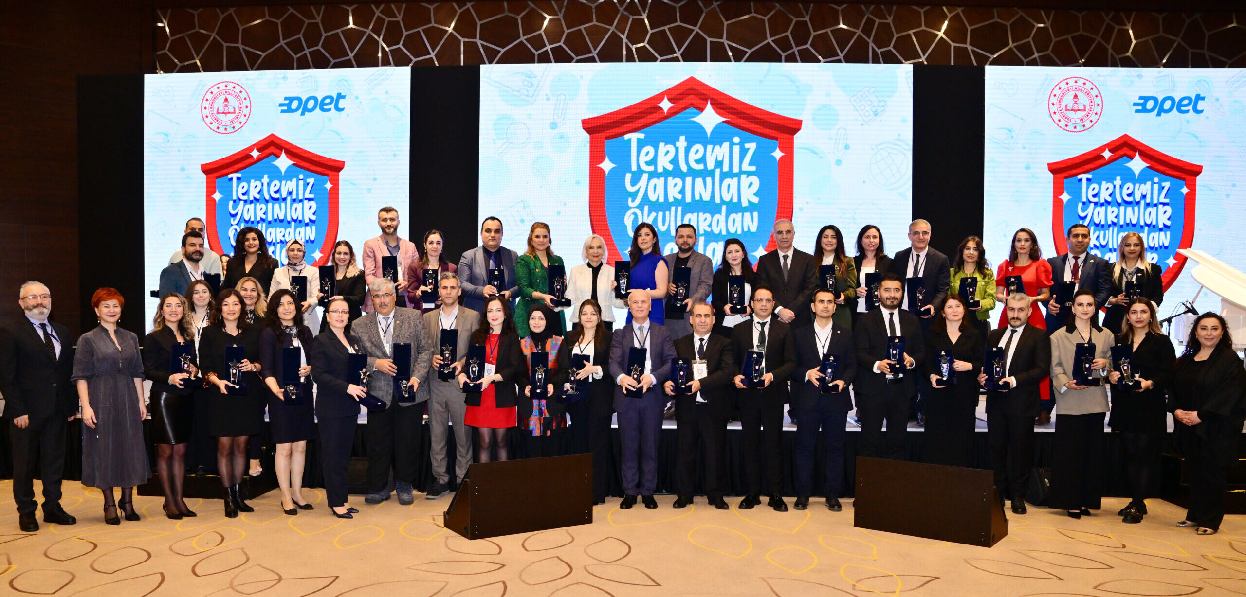 Tertemiz Yarınlar Okullardan Başlar Projesi’nde ödül heyecanı